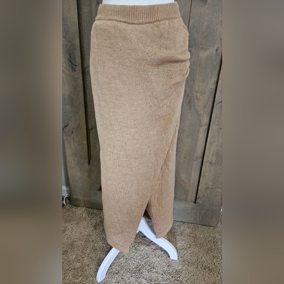 L*SPACE Siren knit cotton wrap midi skirt in Tan. Size Small - Picture 6 of 14